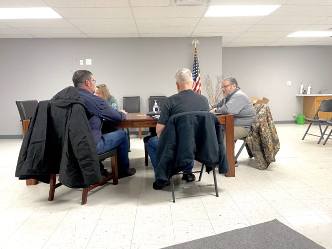 Panama officials encourage merger meeting attendance